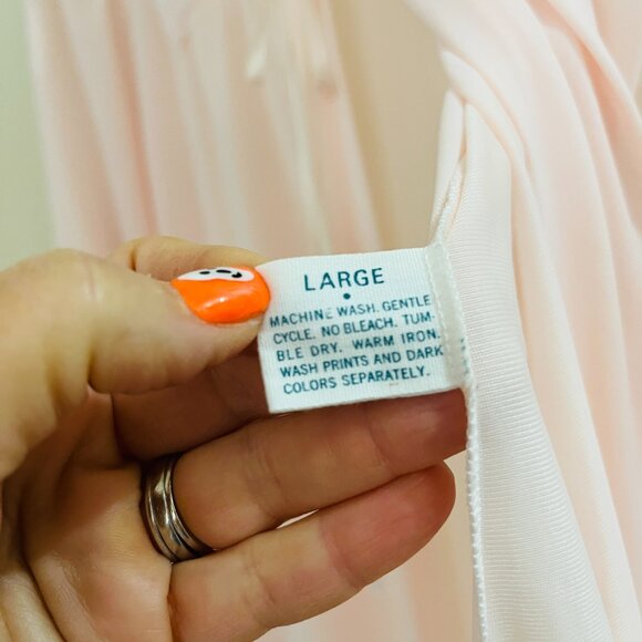 💰3/$15💰Vintage Baby Pink Sheer Peignoir dressing gown by Lorriane - Picture 9 of 17